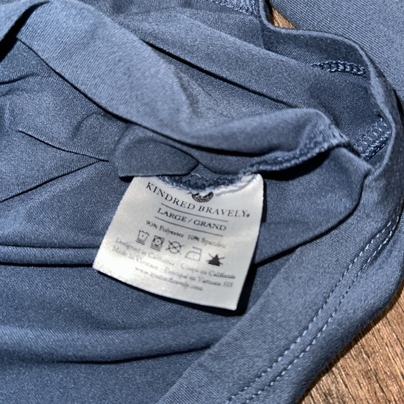 Kindred Bravely Jane Nursing Top size L - Picture 3 of 4